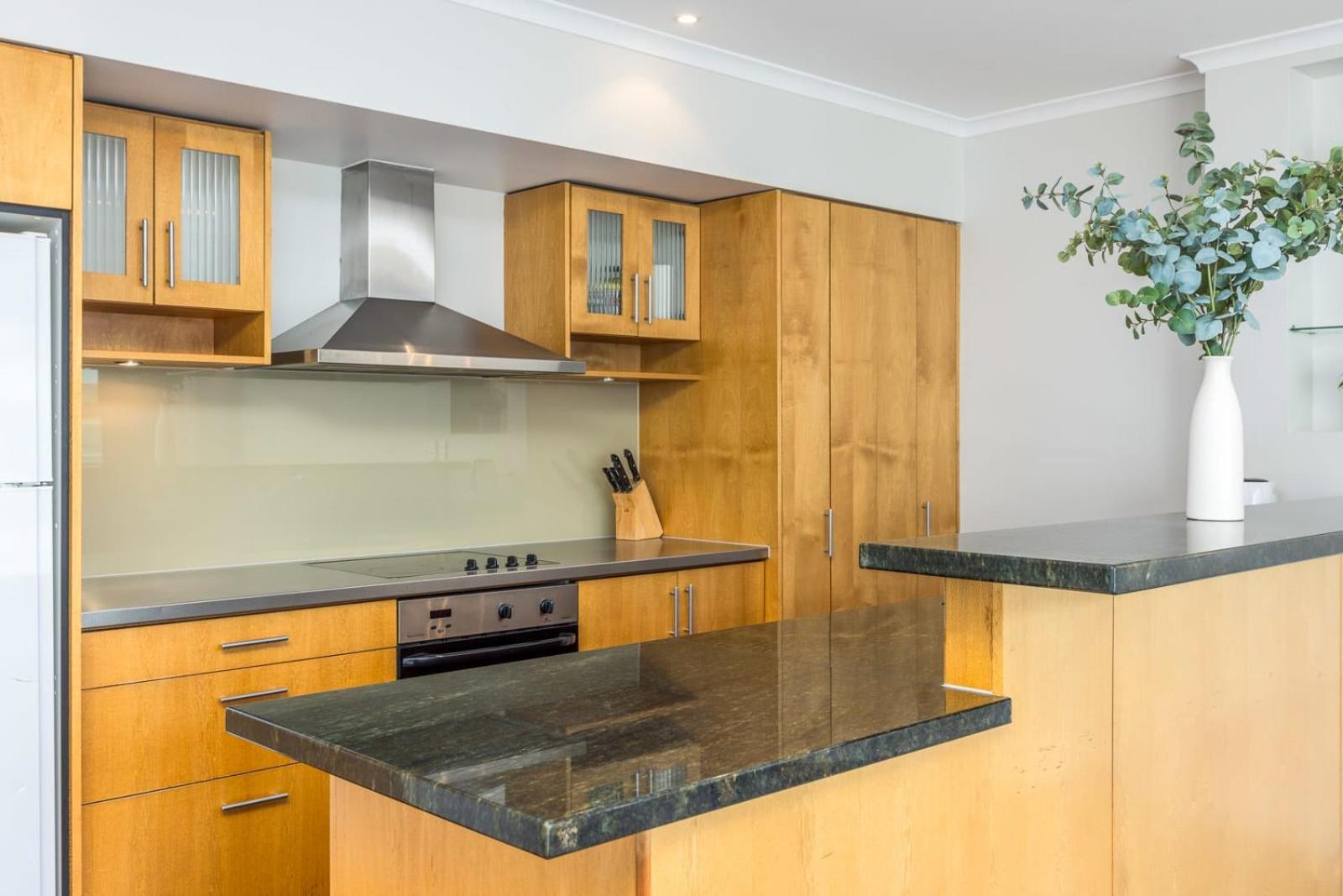 オークランドBeautiful Renovated 2 X Bdrm,Perfect Locationアパートメント エクステリア 写真