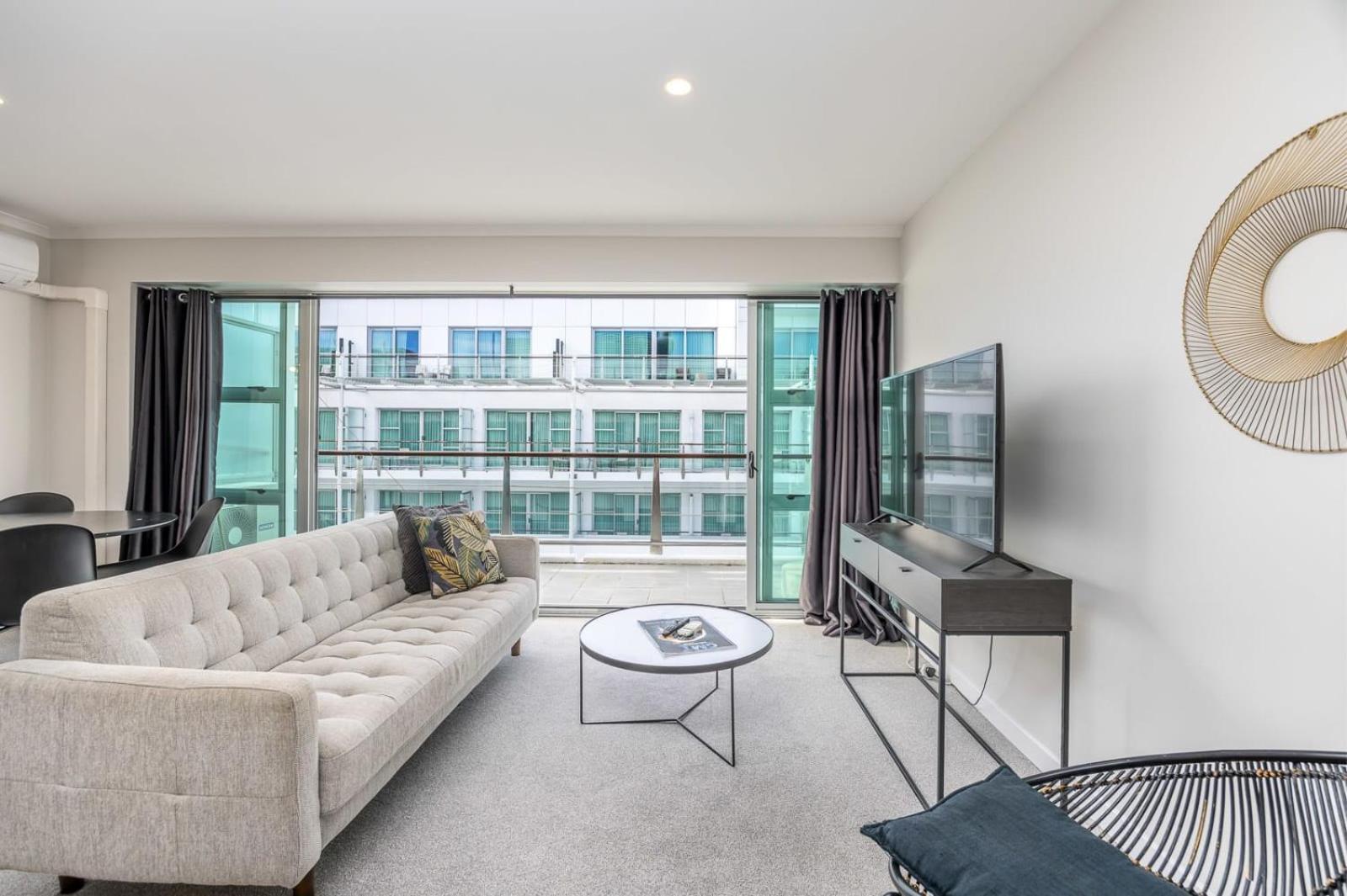 オークランドBeautiful Renovated 2 X Bdrm,Perfect Locationアパートメント エクステリア 写真